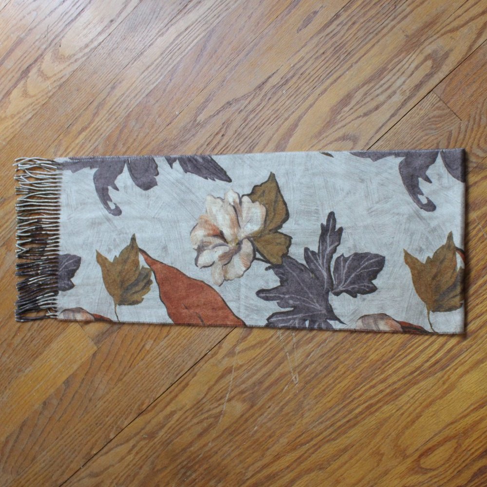 Emanuel Geraldo Autumn Print Scarf
